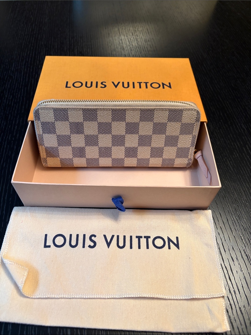 Louis Vuitton Damier Azur Zip Wallet - Beige & Pale Blue